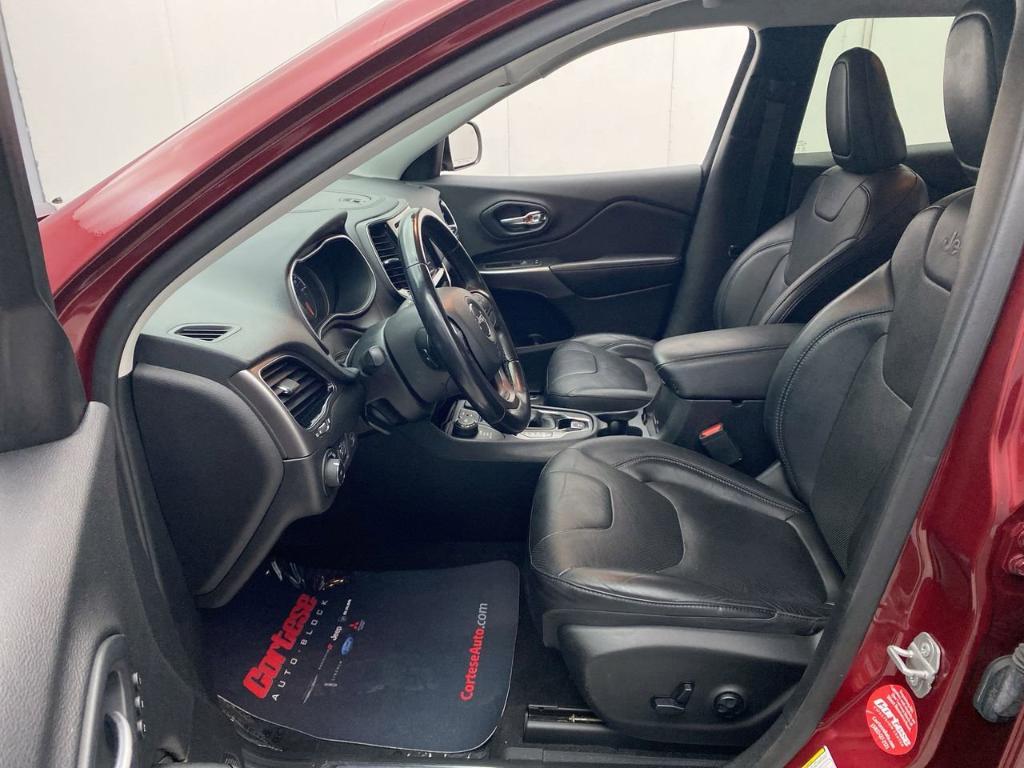used 2020 Jeep Cherokee car, priced at $18,499