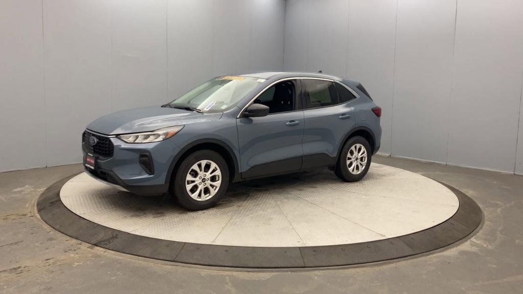 used 2023 Ford Escape car, priced at $22,495