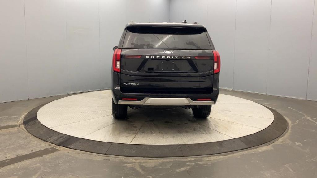 new 2025 Ford Expedition car, priced at $90,880