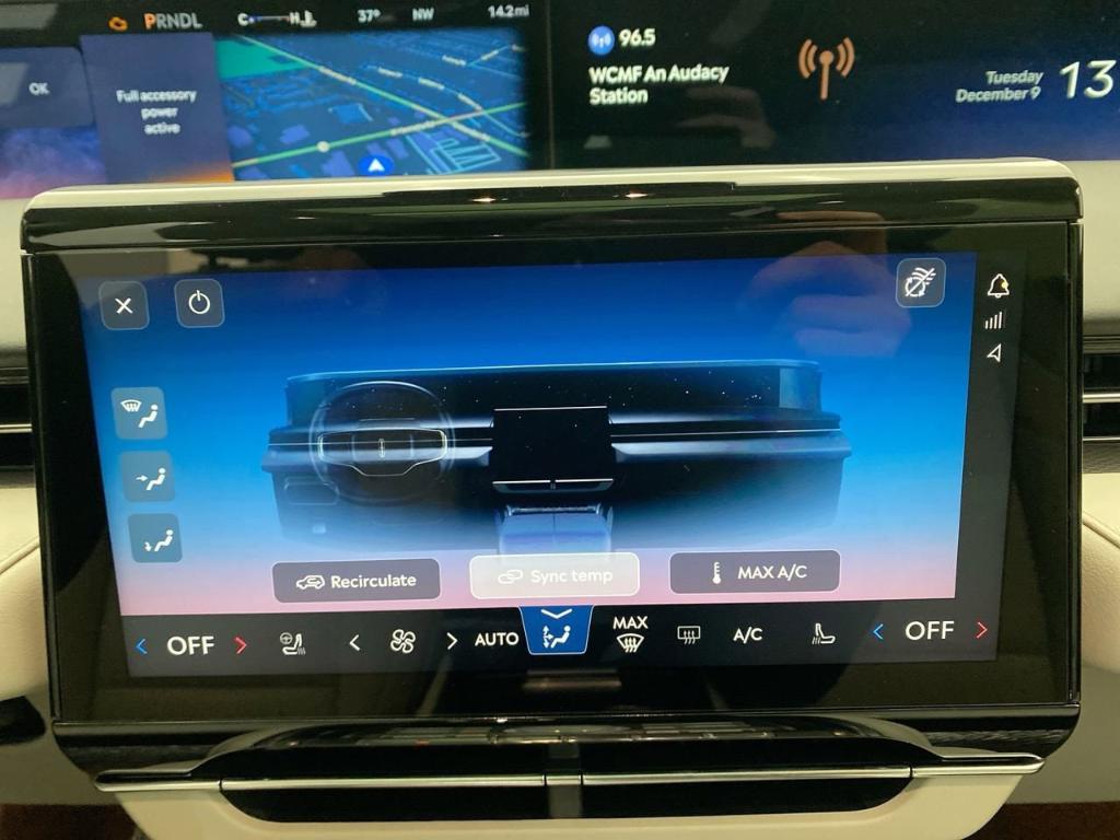 new 2026 Lincoln Nautilus car, priced at $65,690