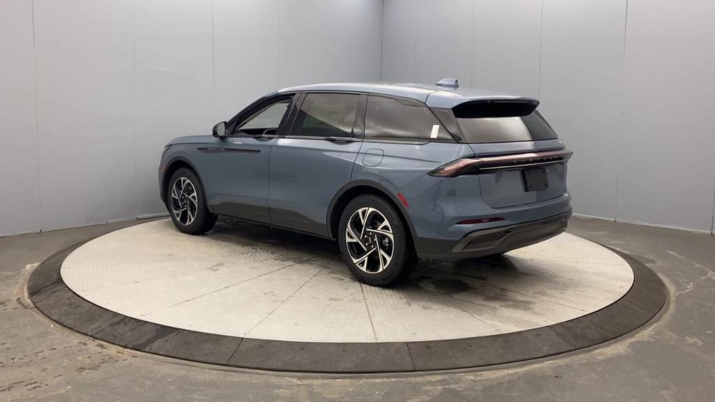 new 2026 Lincoln Nautilus car, priced at $65,690