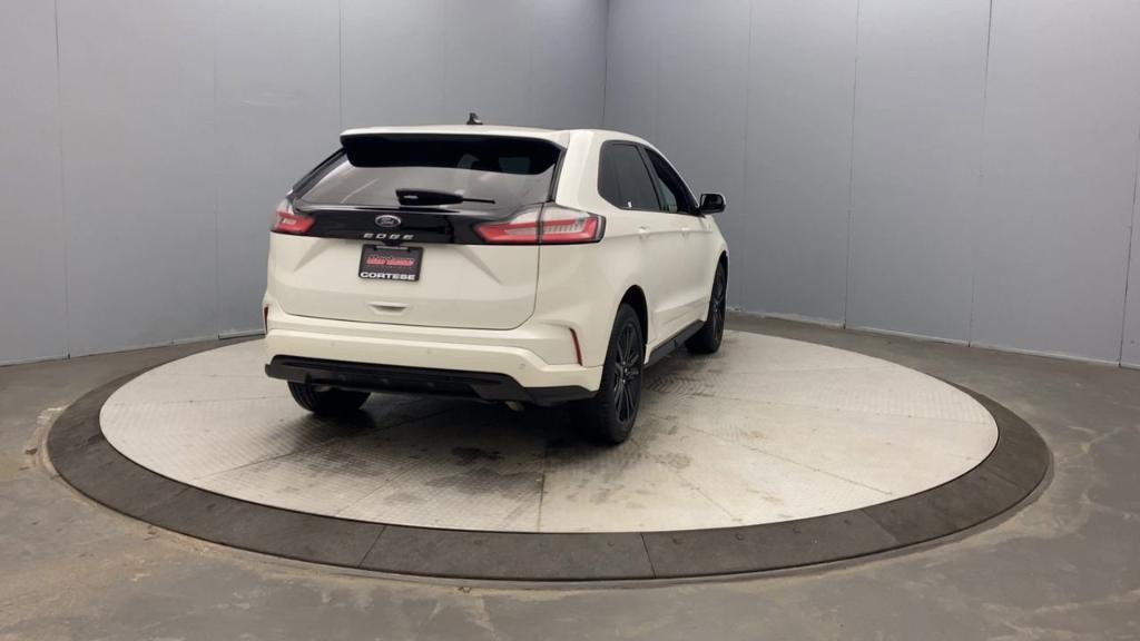 used 2023 Ford Edge car, priced at $30,495