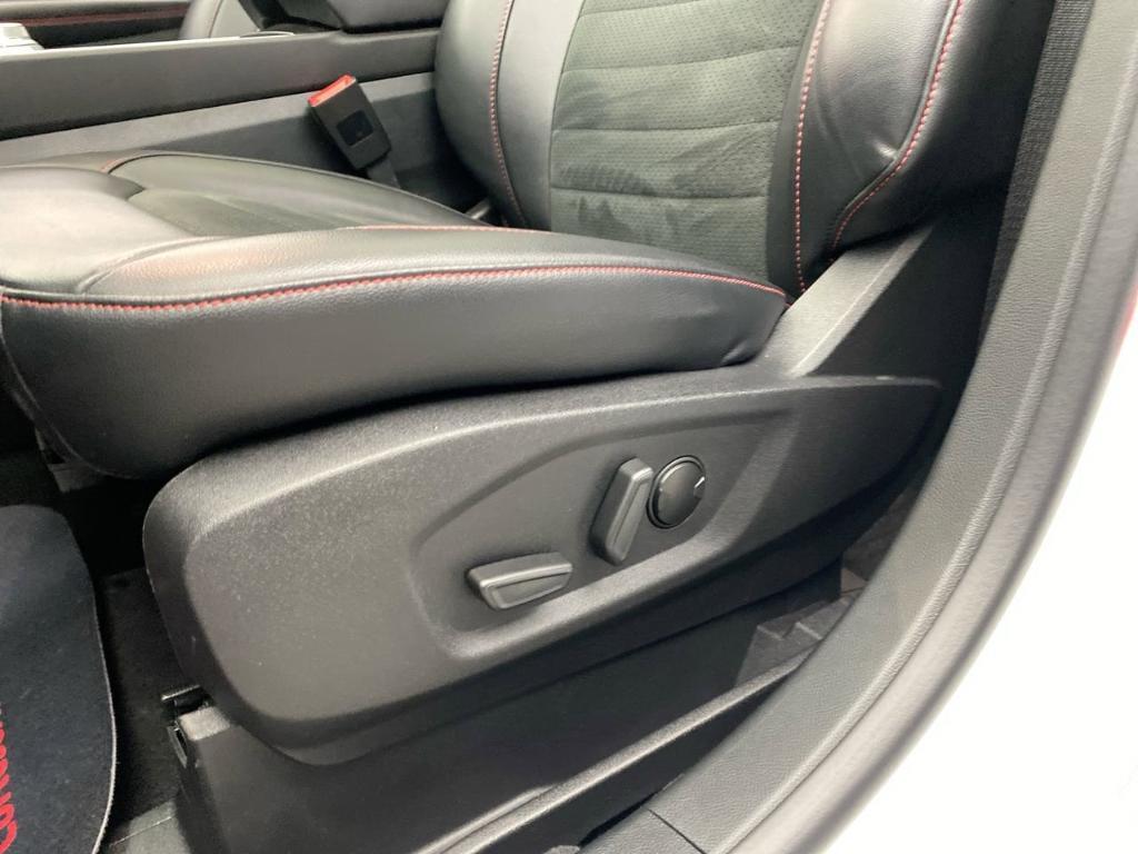 used 2023 Ford Edge car, priced at $30,495