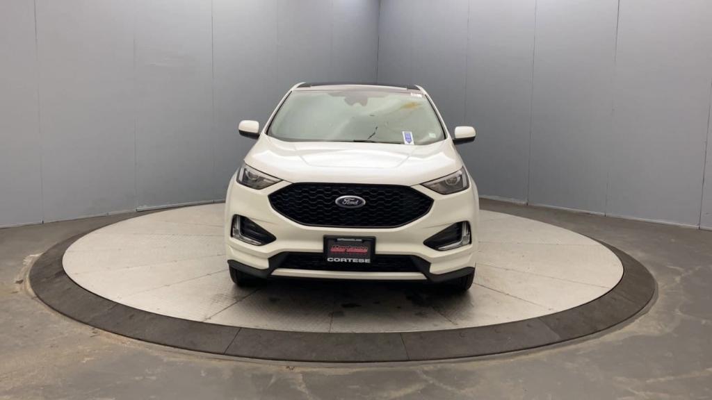 used 2023 Ford Edge car, priced at $30,495