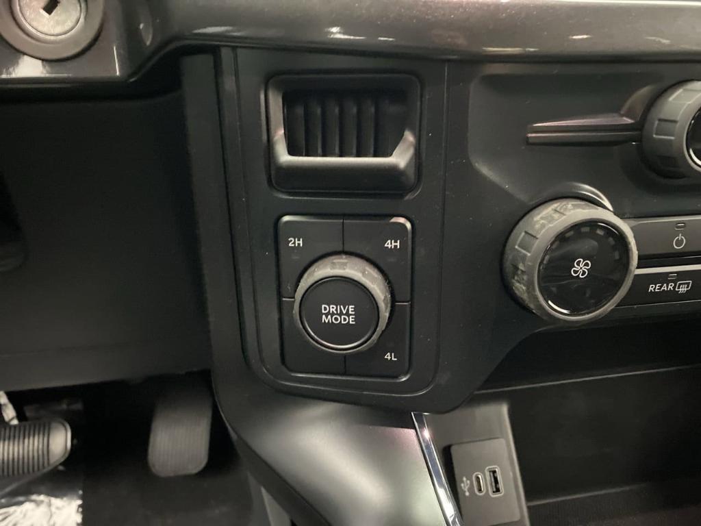 new 2025 Ford F-150 car, priced at $51,960