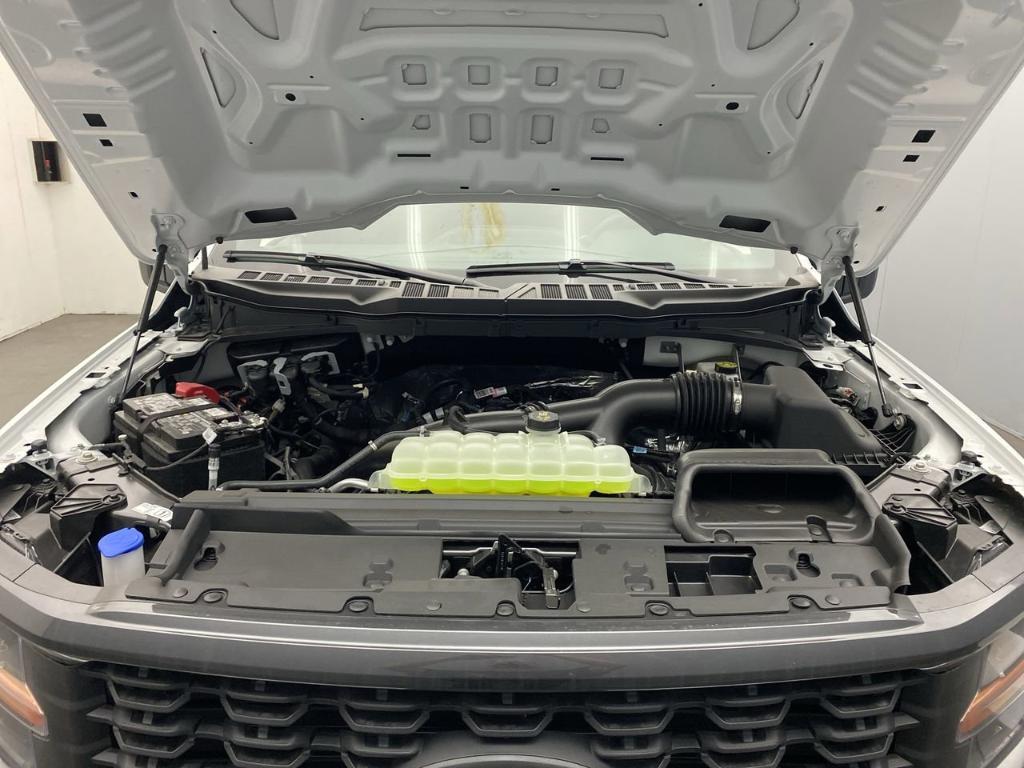 new 2025 Ford F-150 car, priced at $51,960