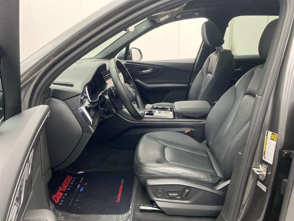 used 2021 Audi Q7 car, priced at $29,999