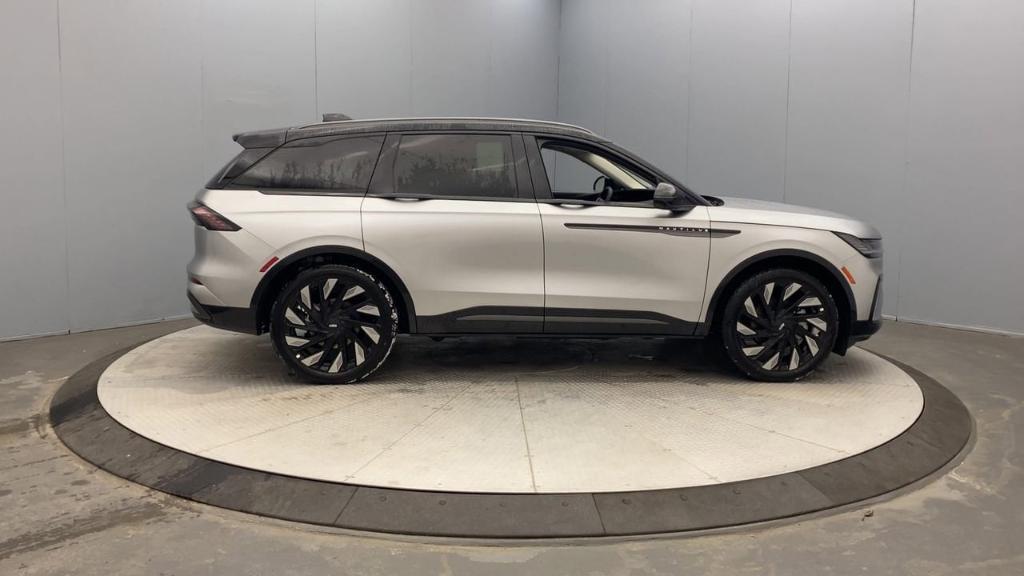 new 2026 Lincoln Nautilus car, priced at $72,090