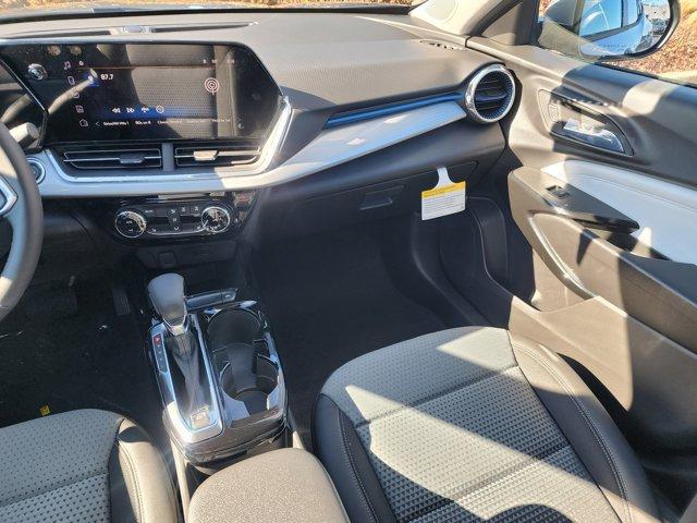 new 2026 Chevrolet Trax car, priced at $25,135