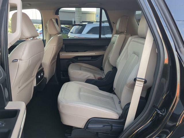 used 2024 Ford Expedition car, priced at $44,714