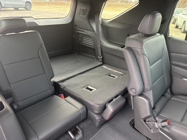 new 2026 Chevrolet Traverse car, priced at $52,798