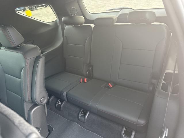 new 2026 Chevrolet Traverse car, priced at $52,798