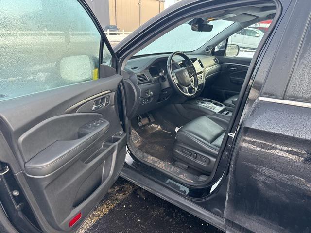 used 2022 Honda Pilot car, priced at $36,400