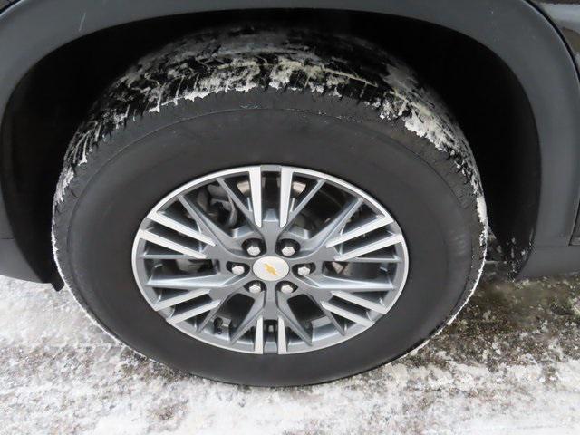 used 2025 Chevrolet Traverse car, priced at $37,750