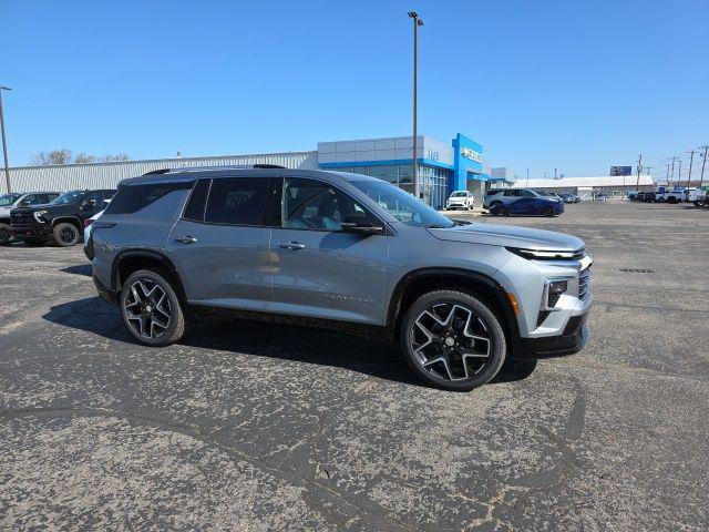 new 2026 Chevrolet Traverse car, priced at $53,111