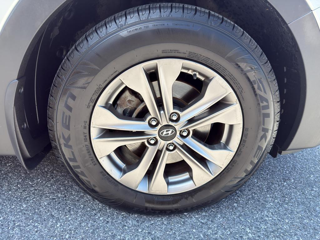 used 2015 Hyundai Santa Fe Sport car, priced at $10,350