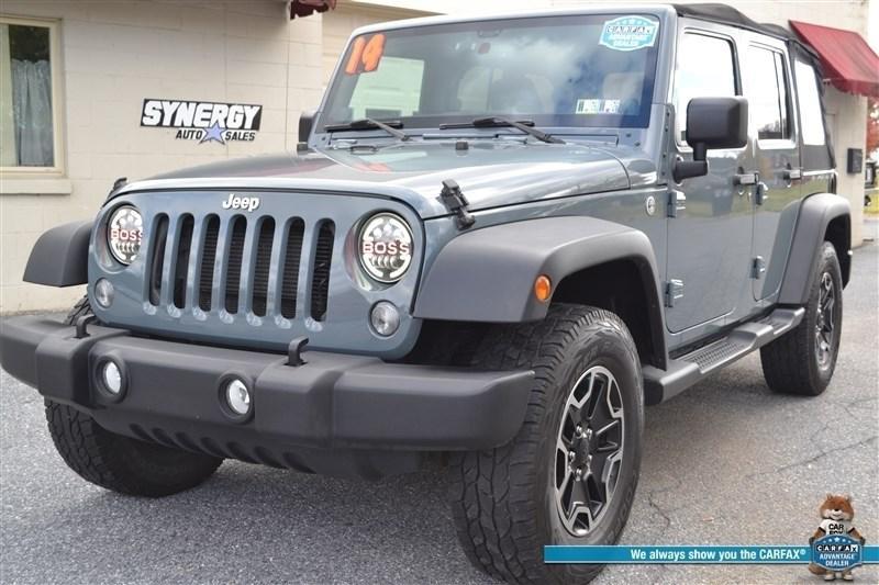 used 2014 Jeep Wrangler Unlimited car, priced at $16,499