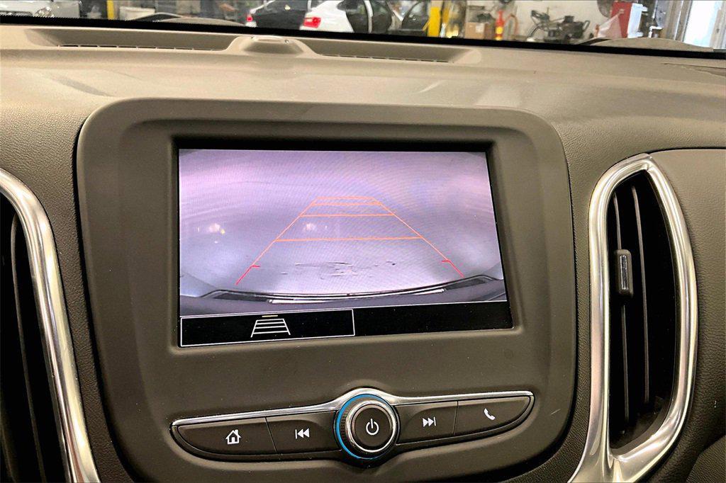 used 2022 Chevrolet Equinox car, priced at $18,888