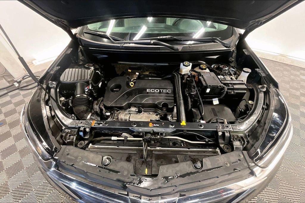 used 2022 Chevrolet Equinox car, priced at $18,888
