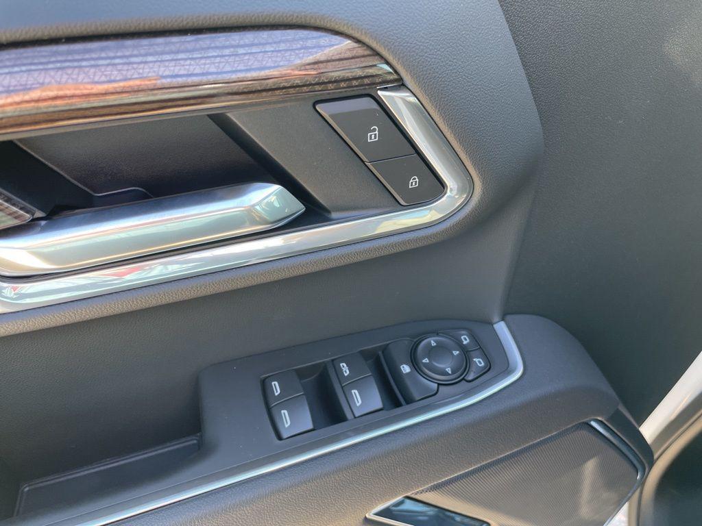 new 2025 Chevrolet Silverado 1500 car, priced at $45,428