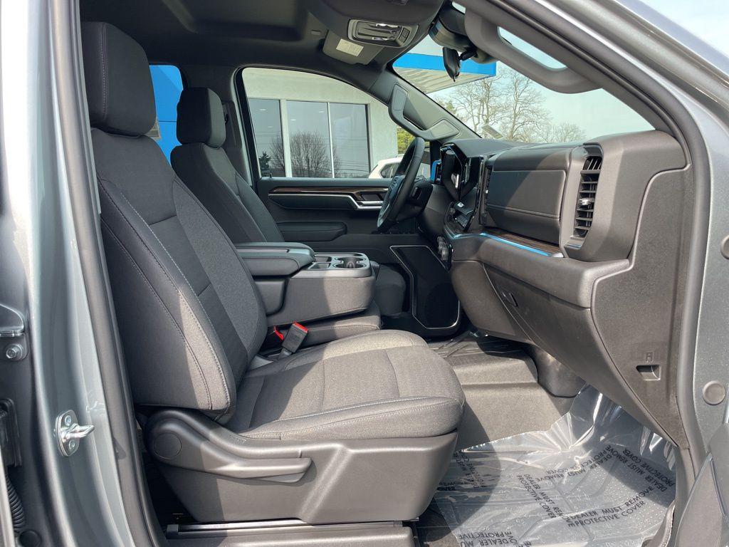 new 2026 Chevrolet Silverado 1500 car, priced at $50,305