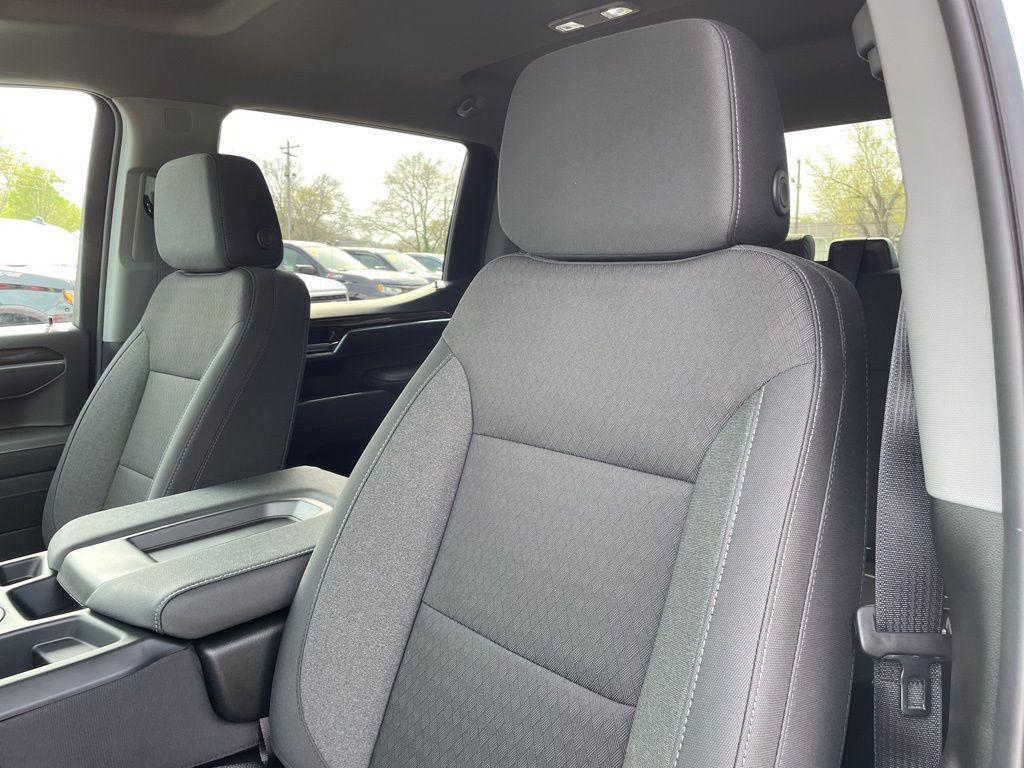 new 2026 Chevrolet Silverado 1500 car, priced at $50,305