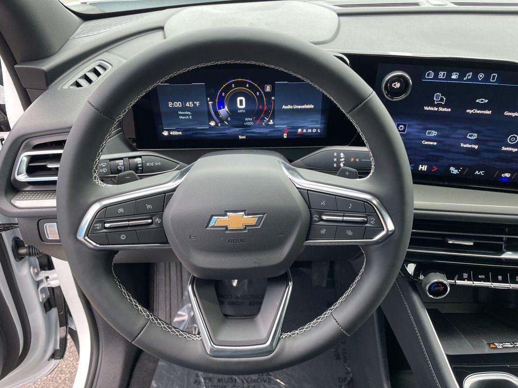 new 2026 Chevrolet Traverse car, priced at $40,206