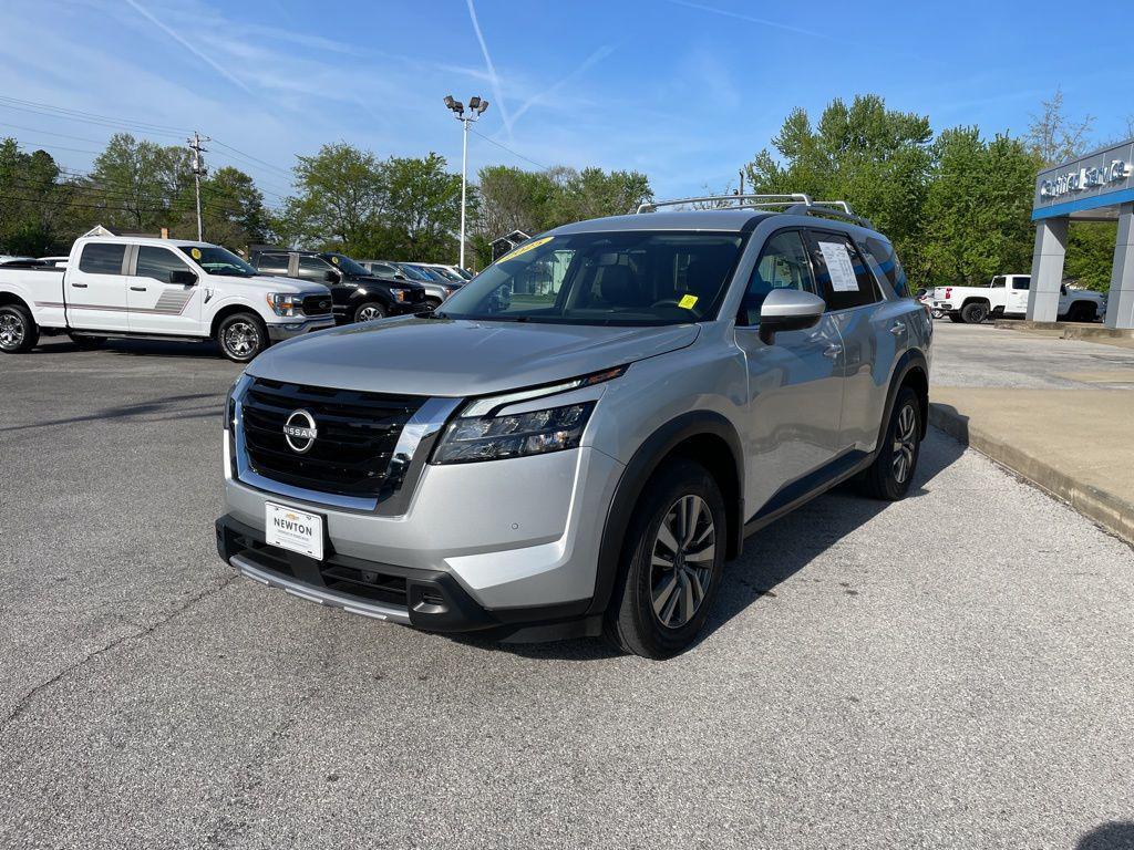 used 2025 Nissan Pathfinder car, priced at $37,323