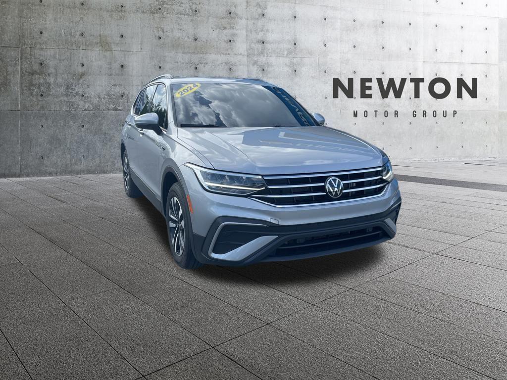 used 2024 Volkswagen Tiguan car, priced at $22,252