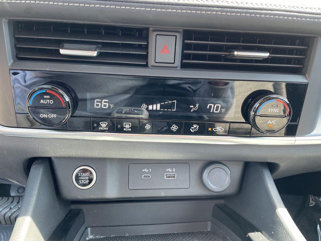 used 2023 Nissan Rogue car, priced at $23,628