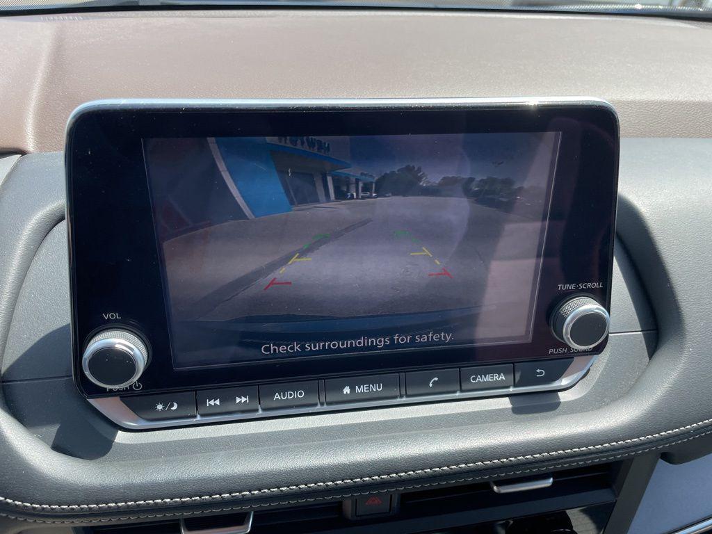 used 2023 Nissan Rogue car, priced at $23,628