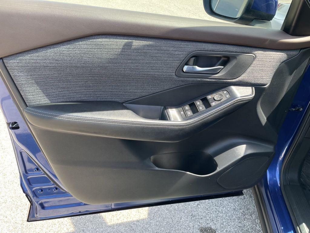 used 2023 Nissan Rogue car, priced at $23,628