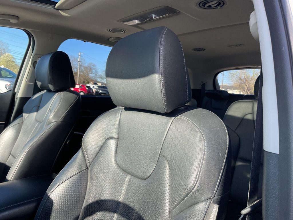 used 2022 Kia Telluride car, priced at $23,332
