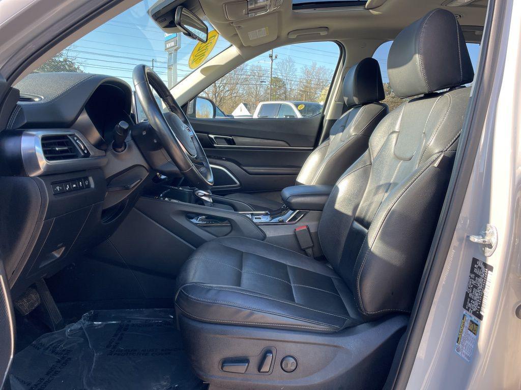 used 2022 Kia Telluride car, priced at $23,332