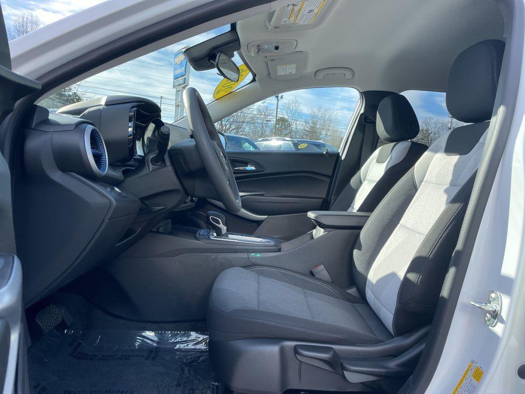 new 2026 Chevrolet Trax car, priced at $22,995
