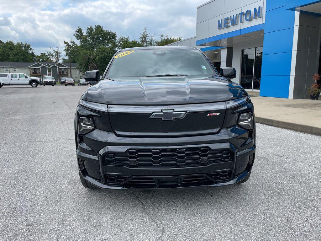new 2024 Chevrolet Silverado EV car, priced at $80,000