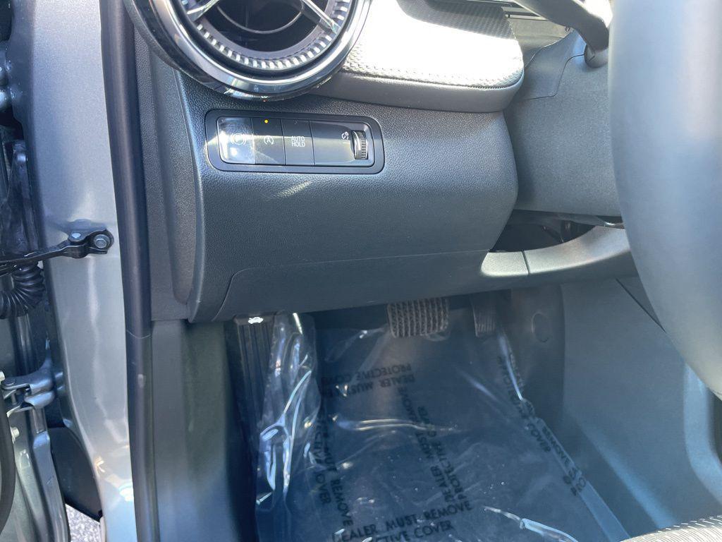 new 2026 Chevrolet Equinox car, priced at $28,679