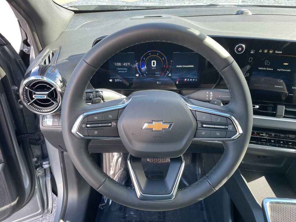 new 2026 Chevrolet Equinox car, priced at $28,679