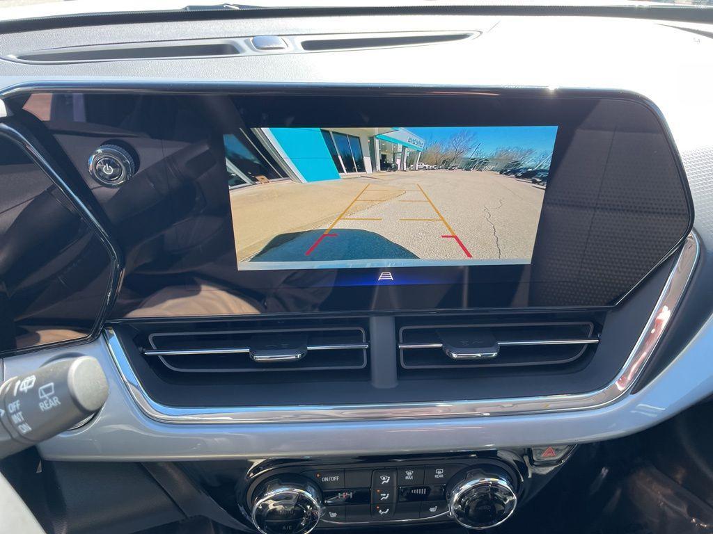 new 2026 Chevrolet Trax car, priced at $25,650