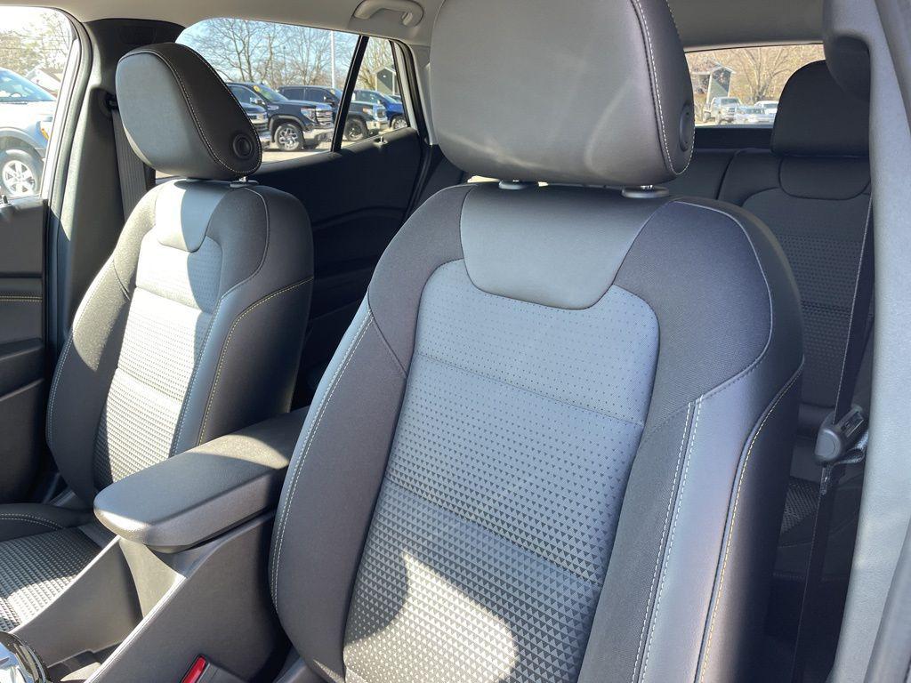 new 2026 Chevrolet Trax car, priced at $25,650