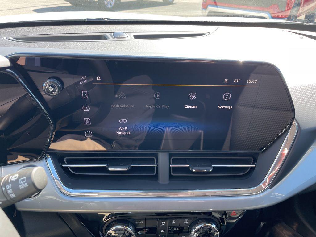 new 2026 Chevrolet Trax car, priced at $25,650