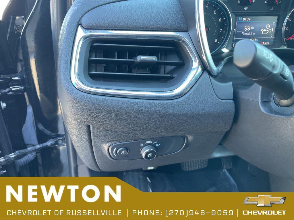 used 2024 Chevrolet Equinox car, priced at $23,887
