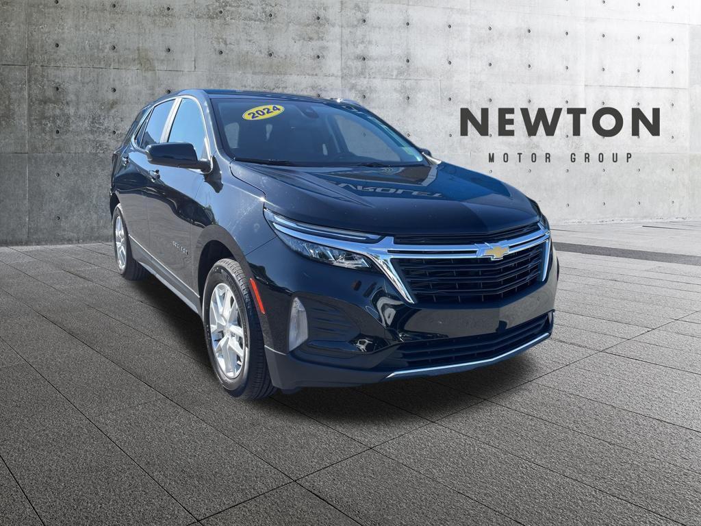 used 2024 Chevrolet Equinox car, priced at $24,506