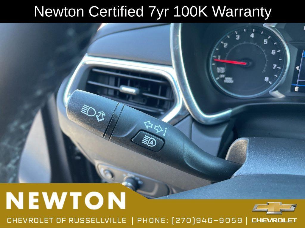 used 2024 Chevrolet Equinox car, priced at $24,506