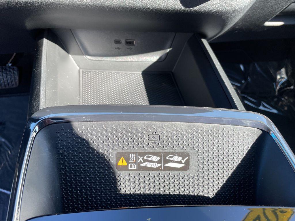 new 2026 Chevrolet Equinox car, priced at $33,958