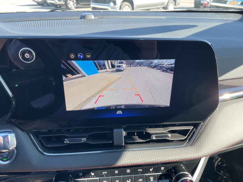 new 2026 Chevrolet Equinox car, priced at $33,958