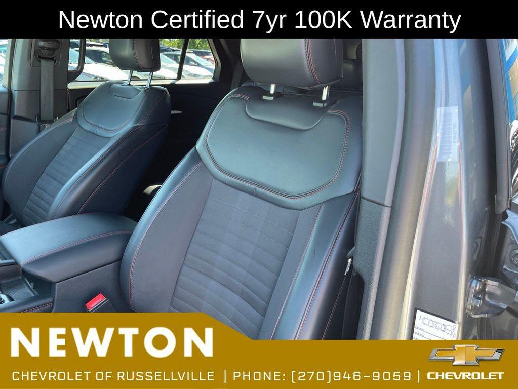 used 2025 Ford Explorer car, priced at $38,900