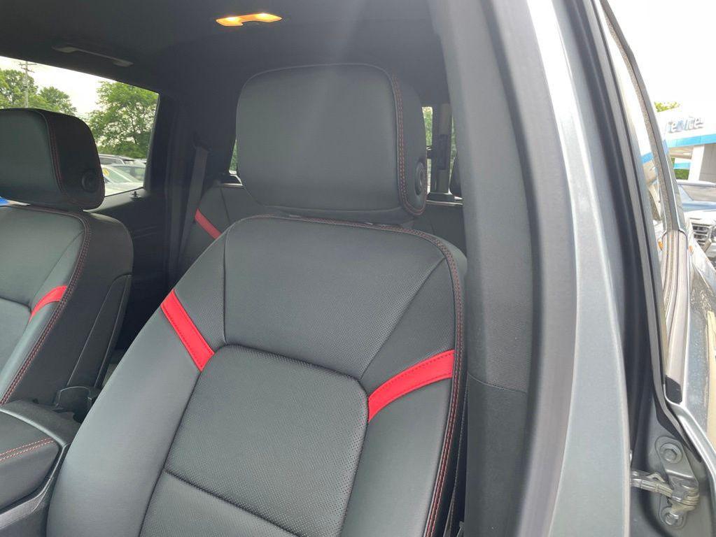 new 2026 Chevrolet Colorado car, priced at $44,634