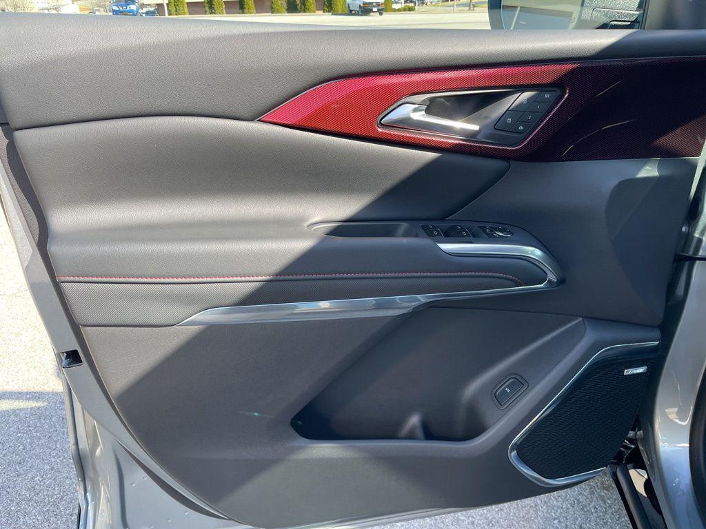 new 2026 Chevrolet Traverse car, priced at $57,935