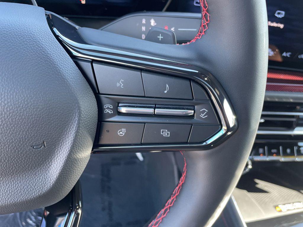 new 2026 Chevrolet Traverse car, priced at $57,935